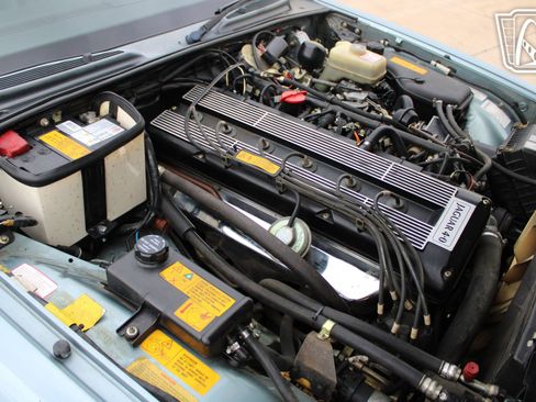 Used 1990 Jaguar XJ Vanden Plas RWD image 17