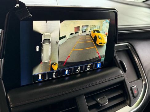 Used 2022 Chevrolet Tahoe RST w/ Luxury Package RWD image 22