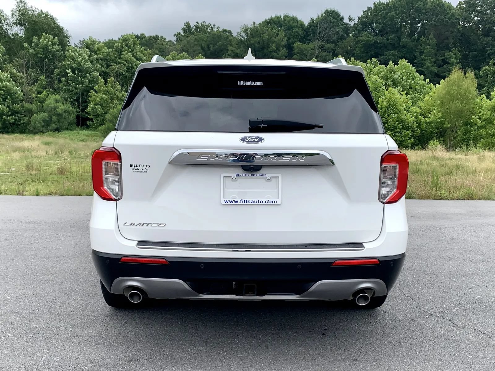 Used 2020 Ford Explorer Limited w/ Class III Trailer Tow Package RWD image 6