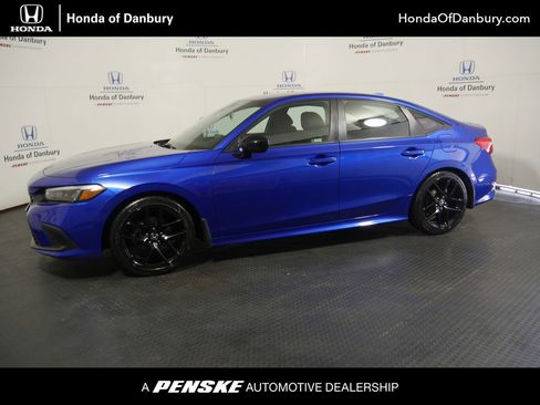 Used 2023 Honda Civic Sport image 1