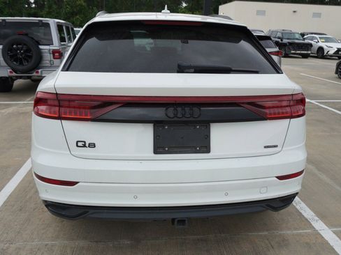 Used 2021 Audi Q8 Premium w/ Black Optic Package AWD/4WD image 6