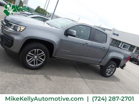 Used 2022 Chevrolet Colorado W/T w/ Custom Special Edition AWD/4WD image 4