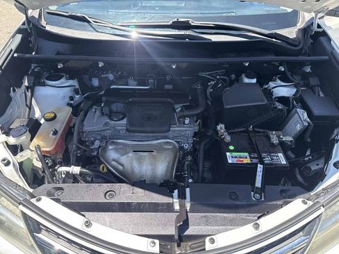 Used 2014 Toyota RAV4 Limited w/ Technology Package FWD image 30