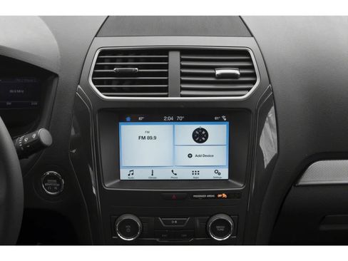 Used 2019 Ford Explorer XLT w/ Equipment Group 202A FWD image 7