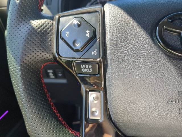 Used 2023 Toyota 4Runner Limited AWD/4WD image 31