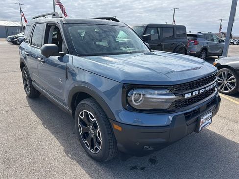 New 2026 Ford Bronco Sport Outer Banks w/ Outer Banks Tech Package+ AWD/4WD image 2