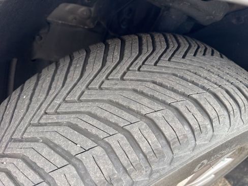 Used 2020 Honda Pilot EX-L image 3