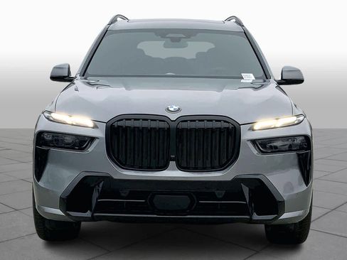 Used 2026 BMW X7 xDrive40i image 3