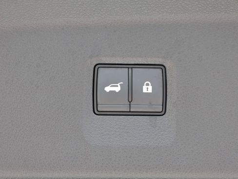 Certified 2023 INFINITI QX60 Luxe FWD image 9