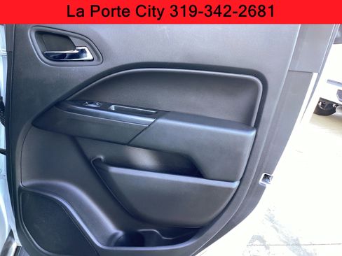 Used 2022 Chevrolet Colorado ZR2 image 14