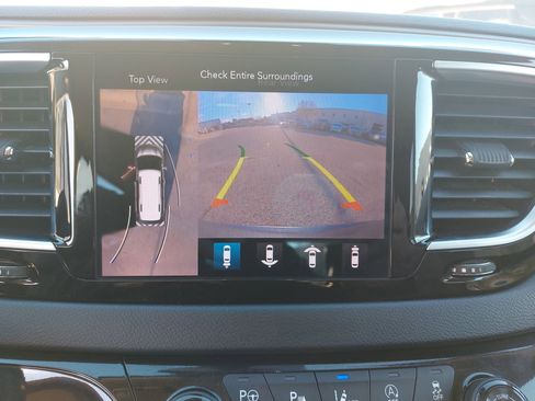 Used 2019 Chrysler Pacifica Touring-L Plus w/ Advanced Safetytec Group image 26