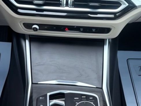 Used 2023 BMW 330i xDrive Sedan w/ Premium Package AWD/4WD image 17