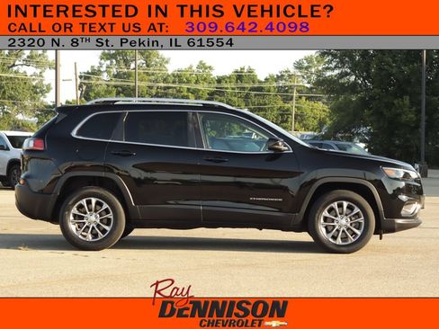 Used 2020 Jeep Cherokee Latitude Plus AWD/4WD image 8