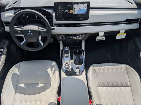 New 2026 Mitsubishi Outlander SEL FWD image 26