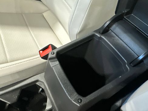 Used 2021 Volkswagen Tiguan SE w/ Panoramic Sunroof Package AWD/4WD image 67