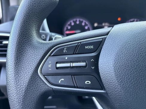 Used 2022 Hyundai Santa Fe SE FWD image 17