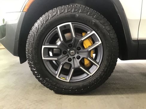Used 2023 Rivian R1S Adventure Quad AWD/4WD image 11