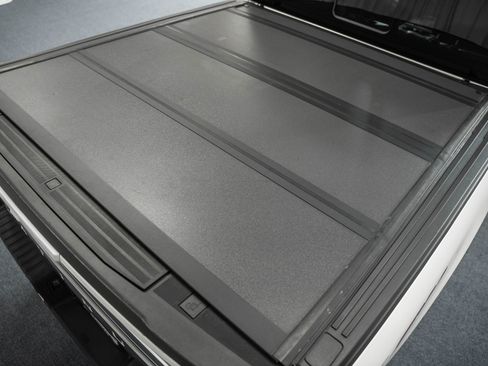 Used 2023 Ford F150 Platinum w/ FX4 Off-Road Package image 13