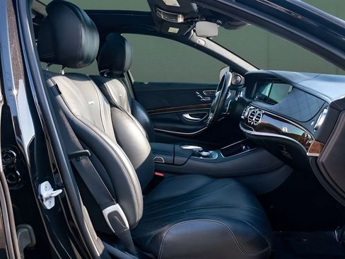 Used 2017 Mercedes-Benz S 63 AMG 4MATIC Sedan w/ Warmth & Comfort Package image 27