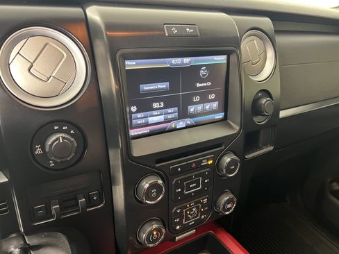 Used 2014 Ford F150 FX4 w/ Equipment Group 402A Luxury AWD/4WD image 28