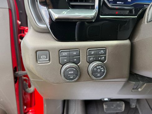 Used 2024 Chevrolet Silverado 3500 LTZ w/ LTZ Plus Package AWD/4WD image 17