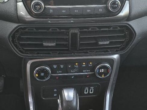 Used 2019 Ford EcoSport SES w/ SES Black Appearance Package AWD/4WD image 24