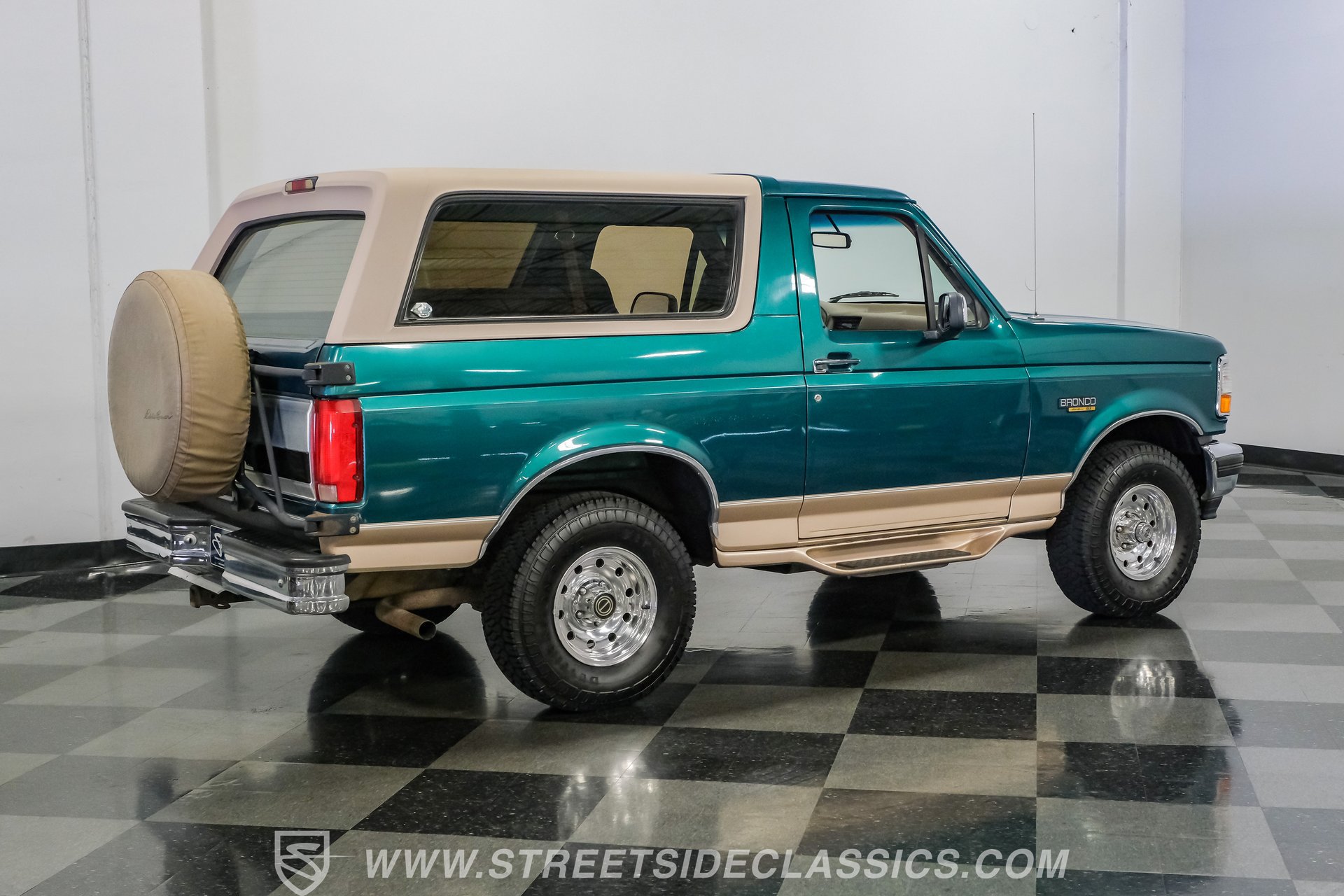 Used 1996 Ford Bronco Eddie Bauer AWD/4WD image 13