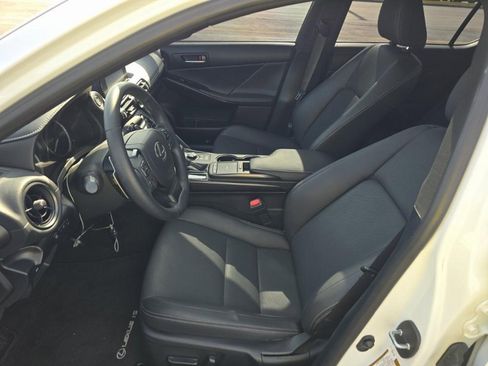 Used 2024 Lexus IS 350 F Sport image 4