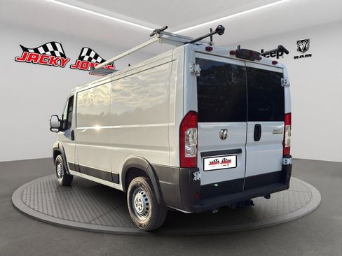 Used 2025 RAM ProMaster 2500 FWD image 7