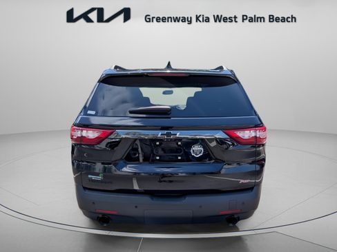 Used 2021 Chevrolet Traverse RS FWD image 6