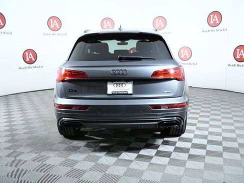 Used 2023 Audi Q5 2.0T Premium Plus w/ Premium Plus Package AWD/4WD image 7