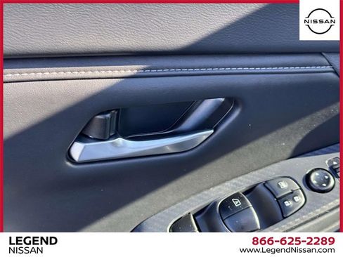 Used 2025 Nissan Sentra SV image 16