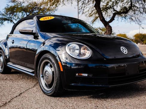 Used 2013 Volkswagen Beetle 2.5 50's Edition image 1