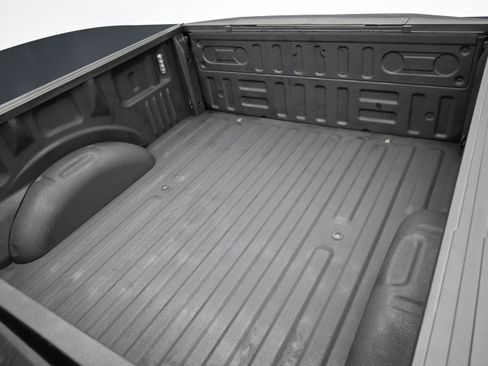 Used 2020 Ford F150 XLT w/ Equipment Group 302A Luxury AWD/4WD image 43