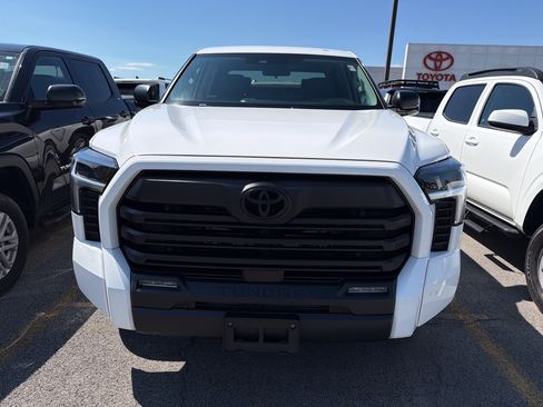 Used 2023 Toyota Tundra SR5 w/ SR5 Premium Package AWD/4WD image 3