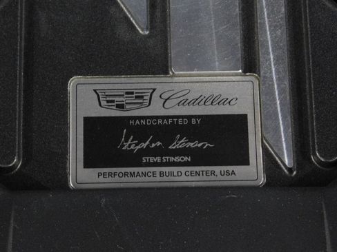 Used 2024 Cadillac CT5 V Blackwing w/ Carbon Fibre Package 2 RWD image 15