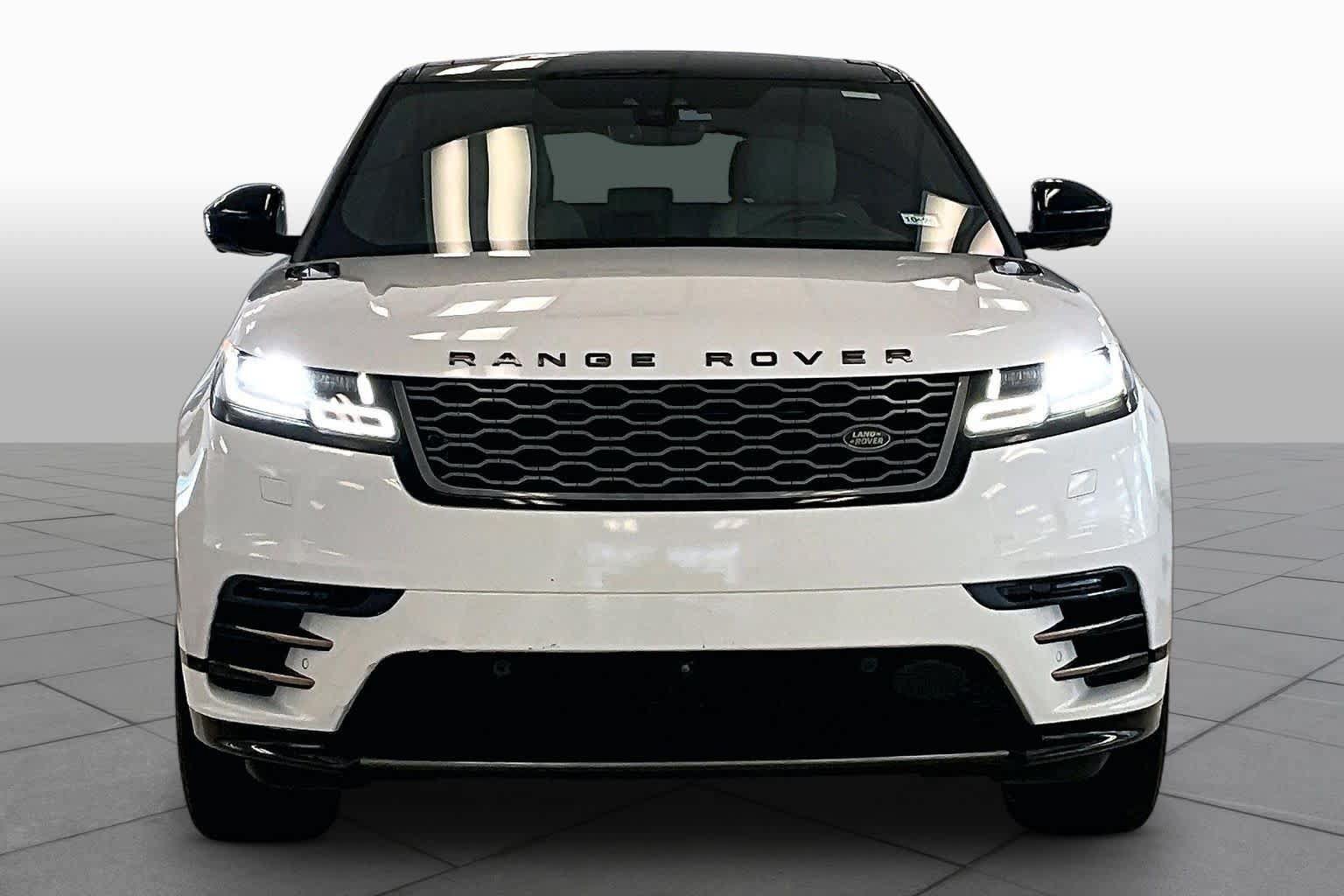 Used 2019 Land Rover Range Rover Velar R-Dynamic SE AWD/4WD image 3