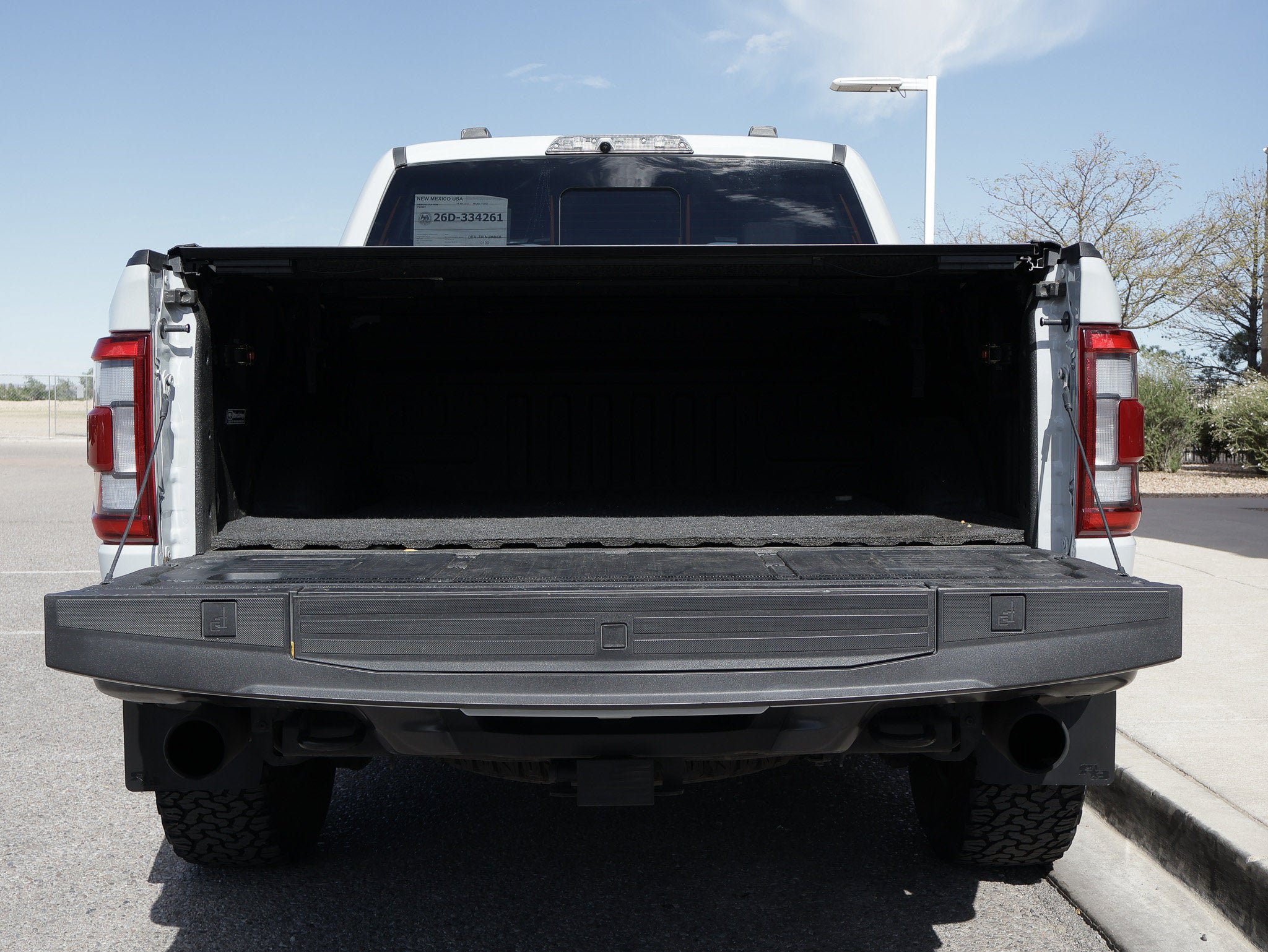 Certified 2023 Ford F150 Raptor w/ Raptor Carbon Fiber Package AWD/4WD image 19