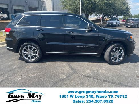 Used 2019 Jeep Grand Cherokee Summit AWD/4WD image 2