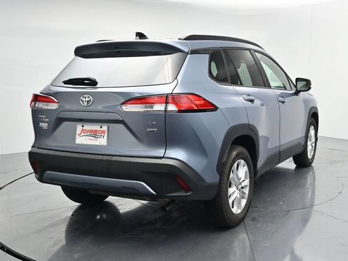 Used 2025 Toyota Corolla Cross LE AWD/4WD image 6