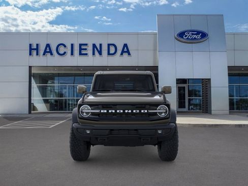 New 2026 Ford Bronco Outer Banks w/ Sasquatch Package AWD/4WD image 6