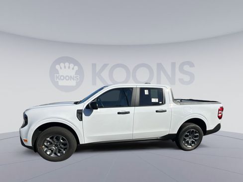 New 2025 Ford Maverick XLT w/ Equipment Group 301A image 2