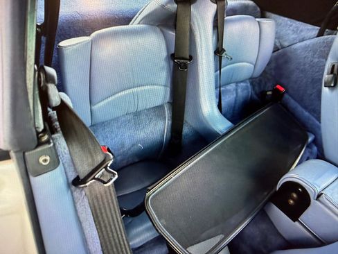 Used 1995 Porsche 911 Cabriolet image 32