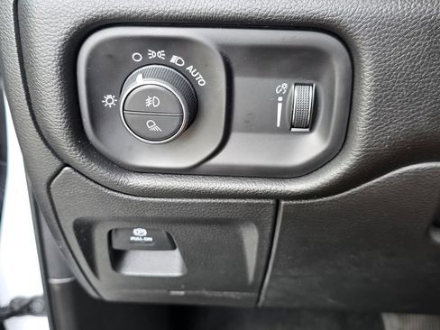 Used 2023 RAM 1500 Big Horn RWD image 21