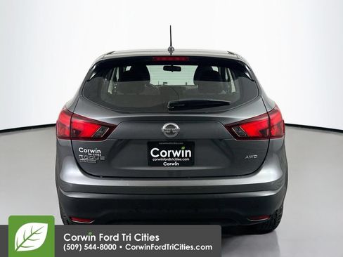 Used 2019 Nissan Rogue Sport S AWD/4WD image 13