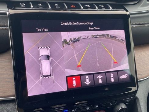 New 2025 Jeep Grand Cherokee Summit w/ Adv Protech Group IV image 22