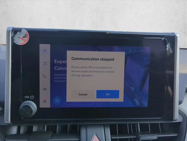 Certified 2025 Toyota RAV4 XLE FWD image 21