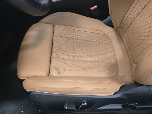 Used 2026 BMW M240i Coupe w/ Premium Package RWD image 14