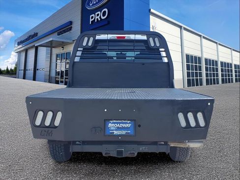 Used 2022 Ford F250 XL w/ Power Equipment Group AWD/4WD image 30