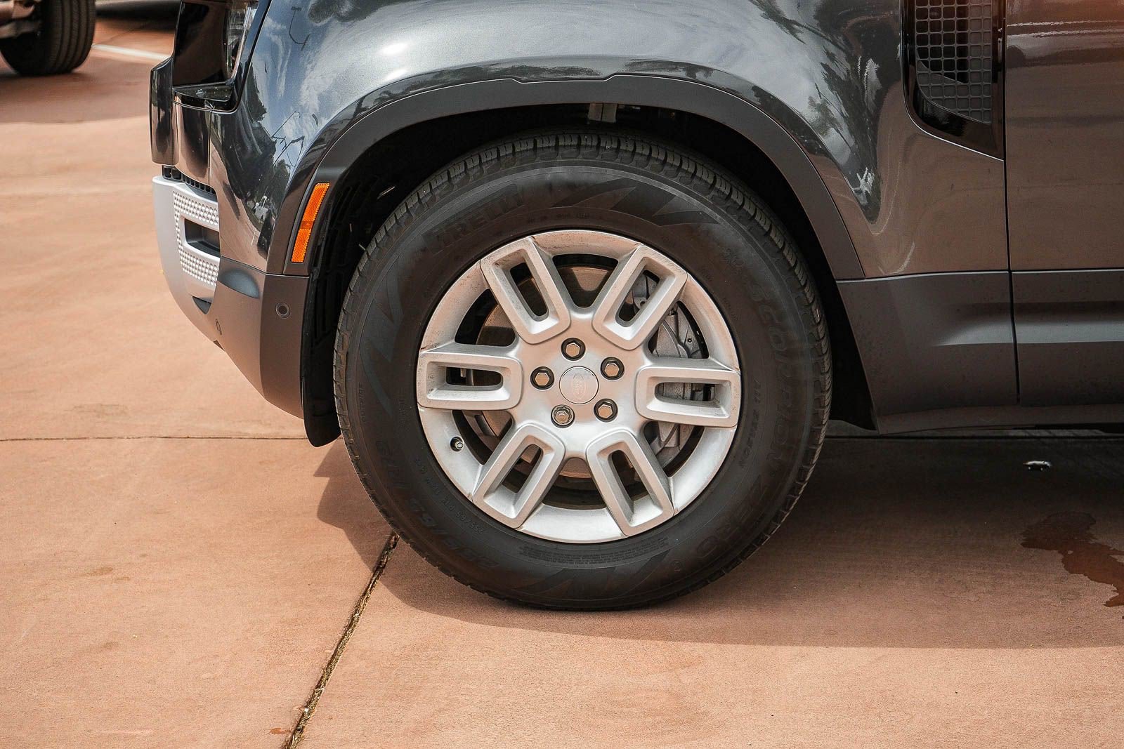 Certified 2025 Land Rover Defender 110 S AWD/4WD image 10
